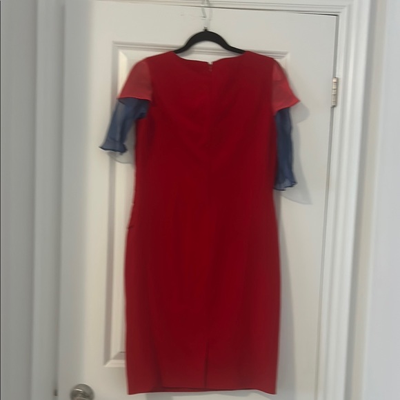 Calvin Klein Mini Dress in Red and Blue. Size 8 - Picture 3 of 3